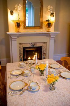 Fairholme Manor Bed & Breakfast 5*