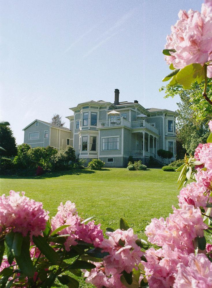 Fairholme Manor Bed & Breakfast Victoria